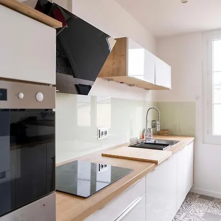 Appartement Triplex De Charme En Hypercentre De *