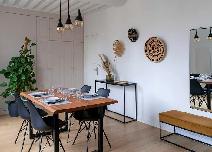 Triplex De Charme En Hypercentre De アパート カーン