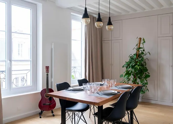 Triplex De Charme En Hypercentre De アパート *